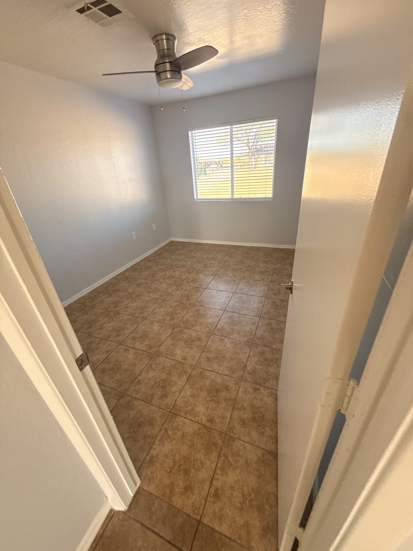 Breasy scoping a full turnover on a larger-than-average Cave Creek home