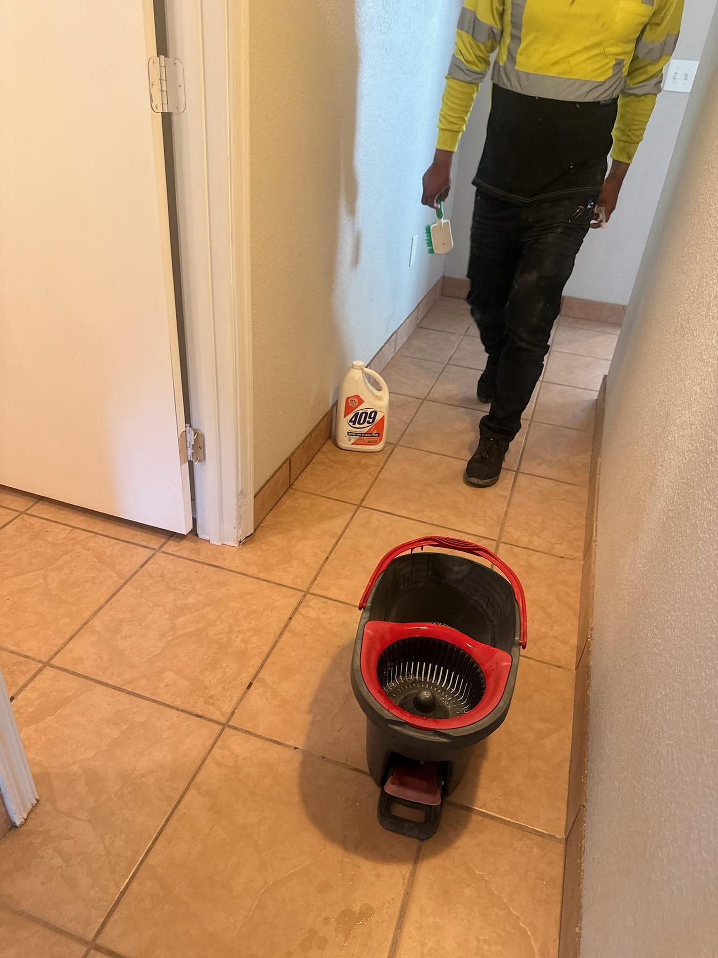 Breasy managing a rental turnover timeline in Cave Creek's thin rental market